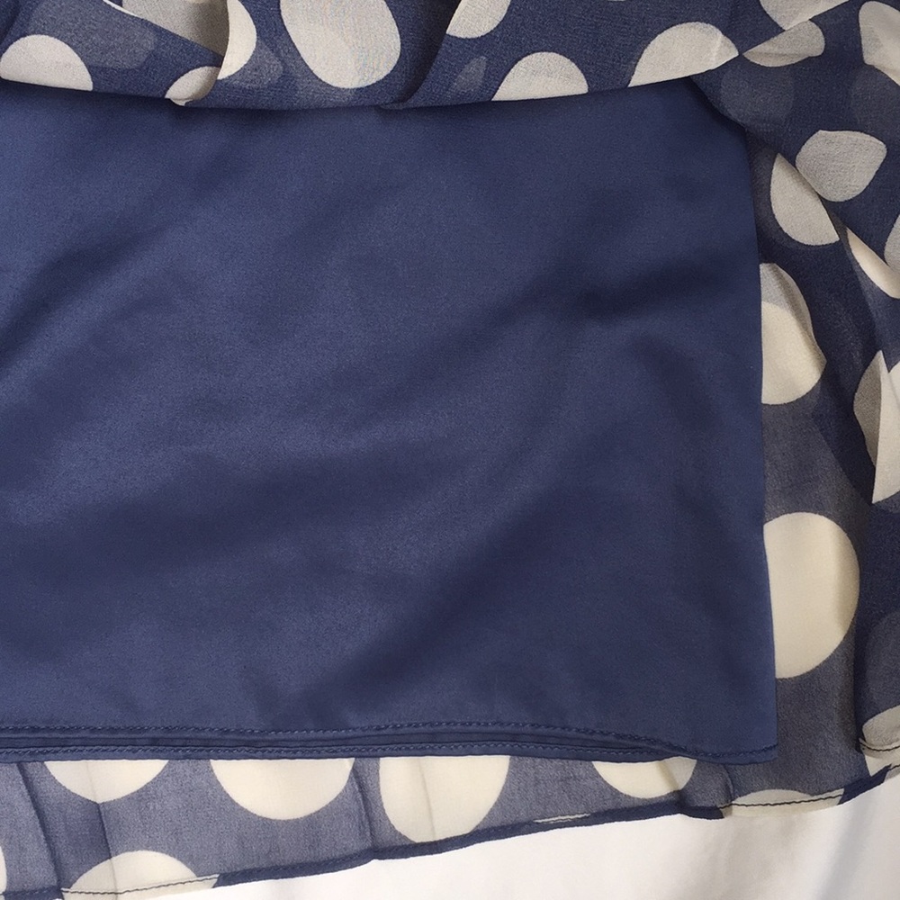 Boden Pleated Midi Skirt - Picture 6 of 8